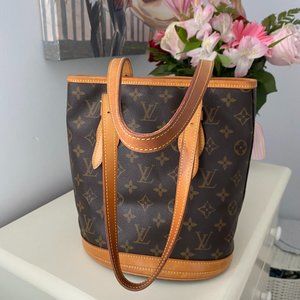 Louis Vuitton Bucket Bag PM